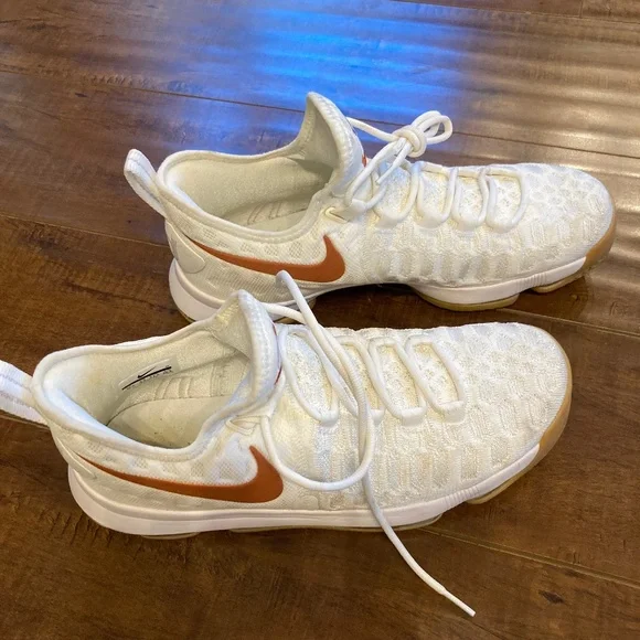 KD 9 Texas Longhorns - Picture 2 of 4